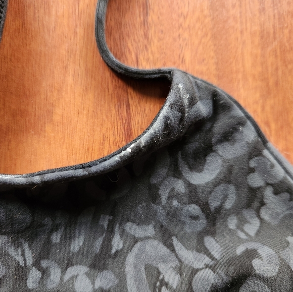 Lululemon y back sports bra - Picture 2 of 4